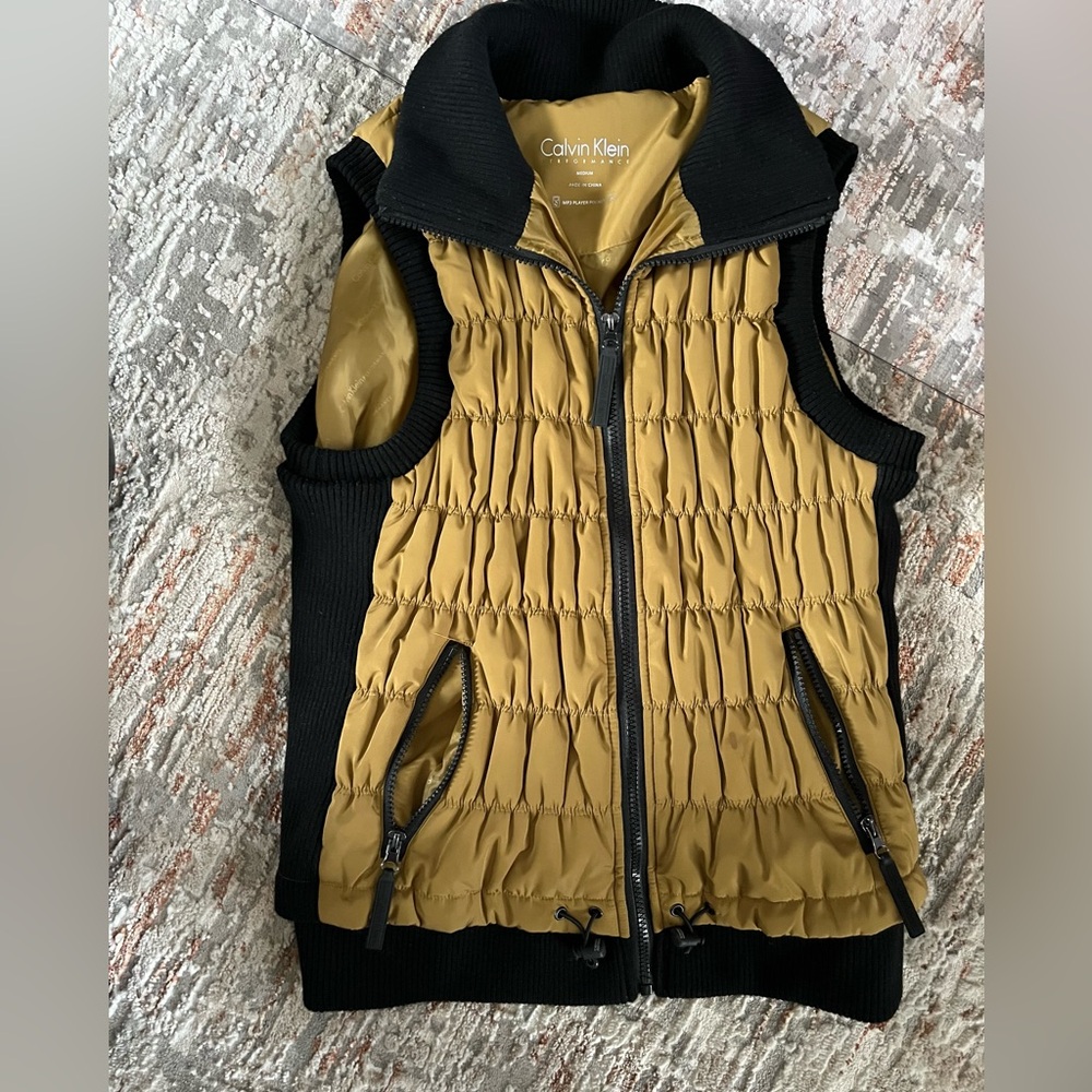 Gold and black Calvin Klein vest: Medium